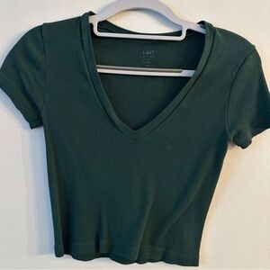 J. Galt | Brandy Melville | Dark Green V-Neck Ribbed Women's Crop Top